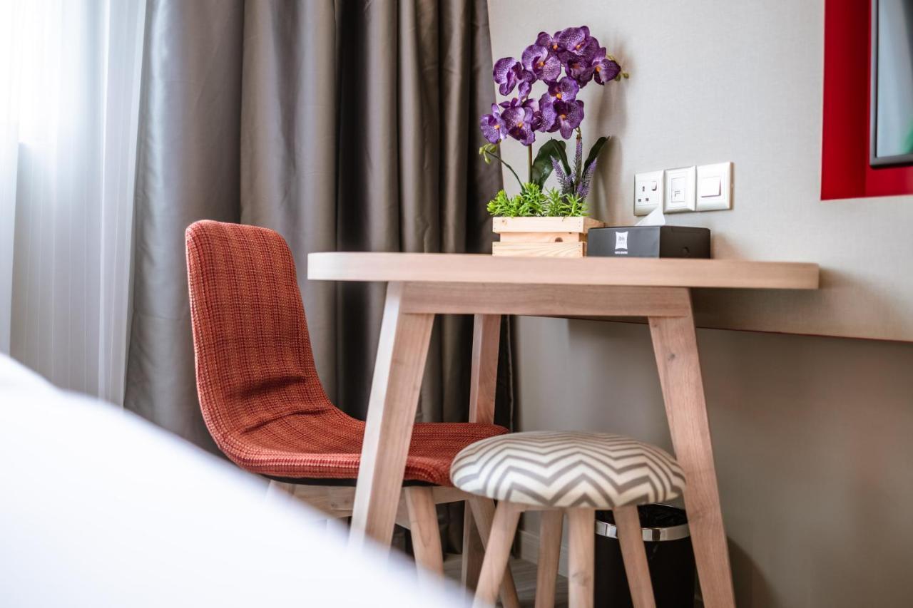 Отель Ibis Styles Кота-Бару Экстерьер фото