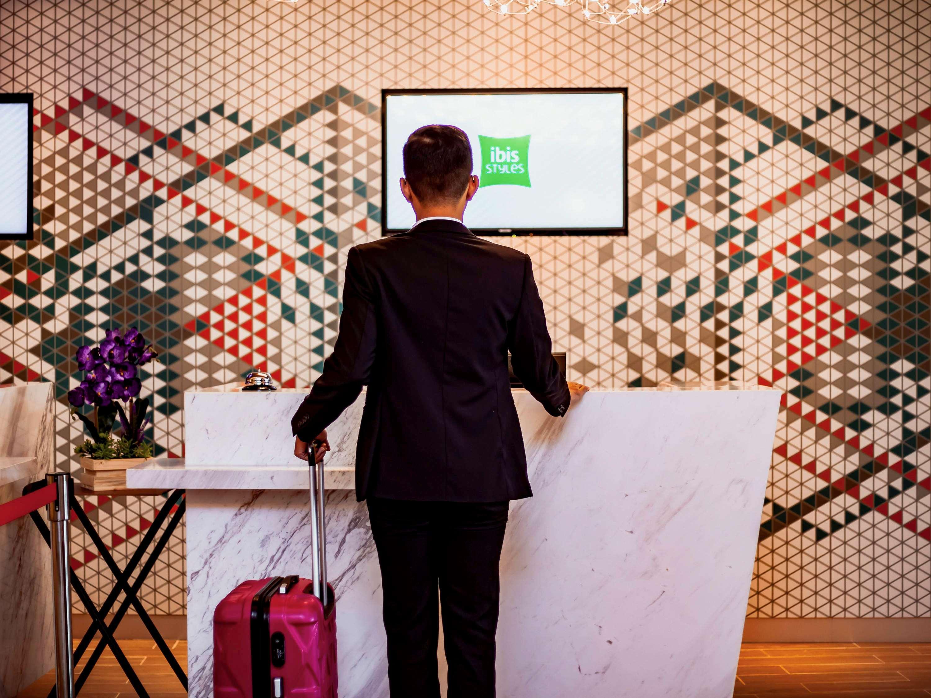 Отель Ibis Styles Кота-Бару Экстерьер фото