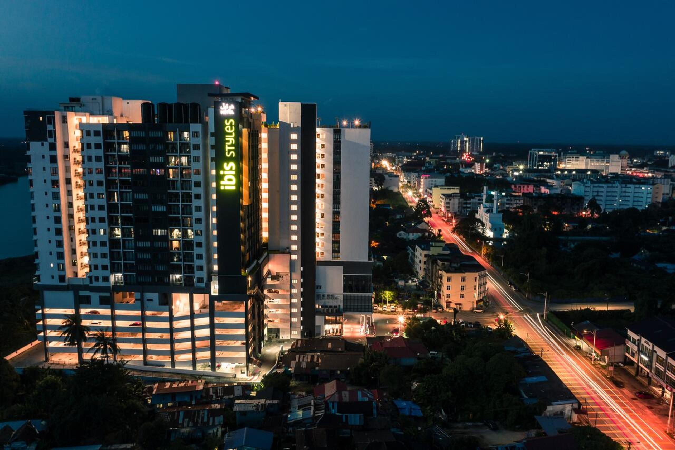 Отель Ibis Styles Кота-Бару Экстерьер фото
